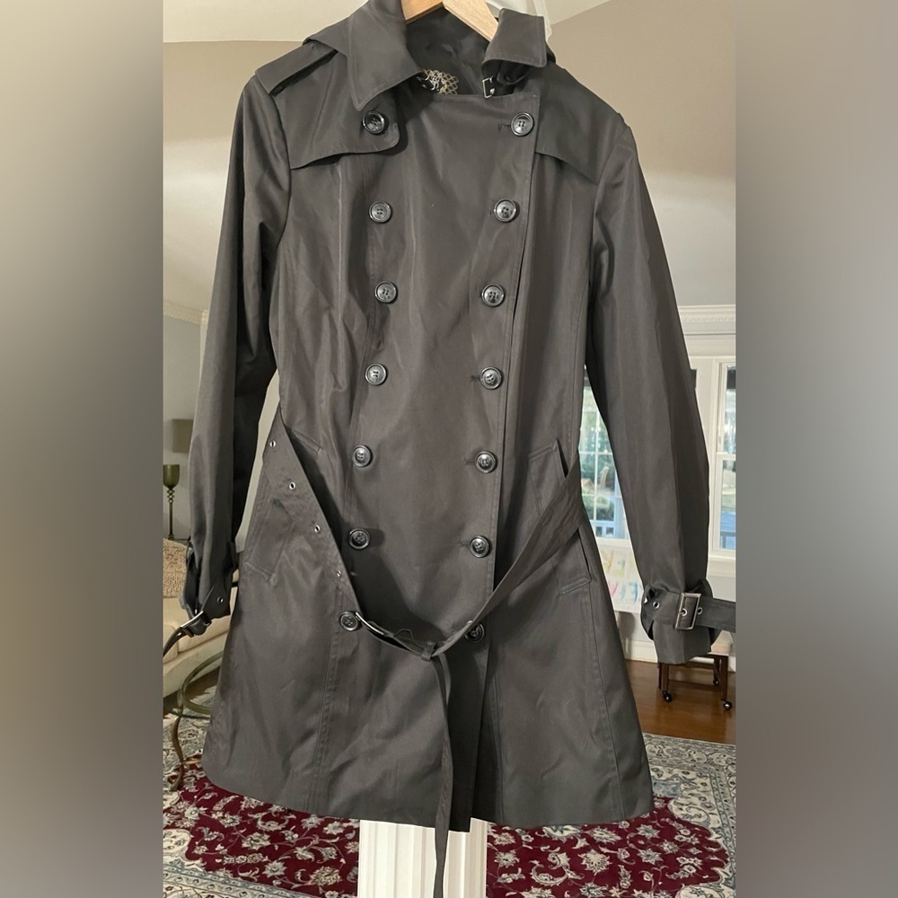 BGSD women’s Double breasted water and wind proof Trench coat size Large, black